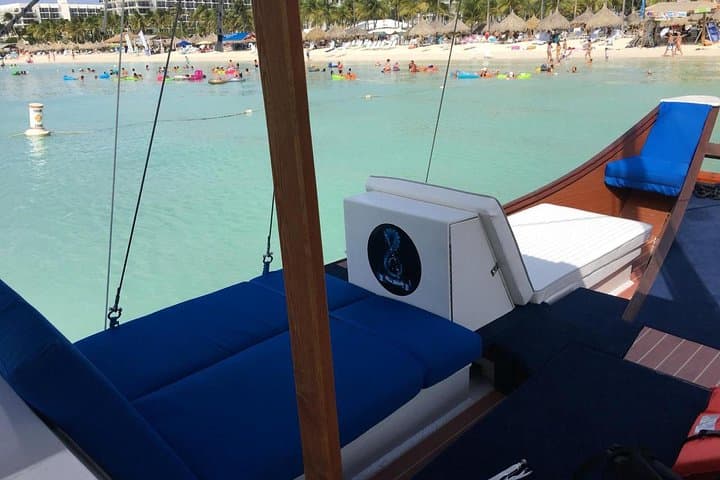 Aruba VIP Morning Delight Champagne Sailing and Snorkeling Cruise with Lunch photo highlight 8