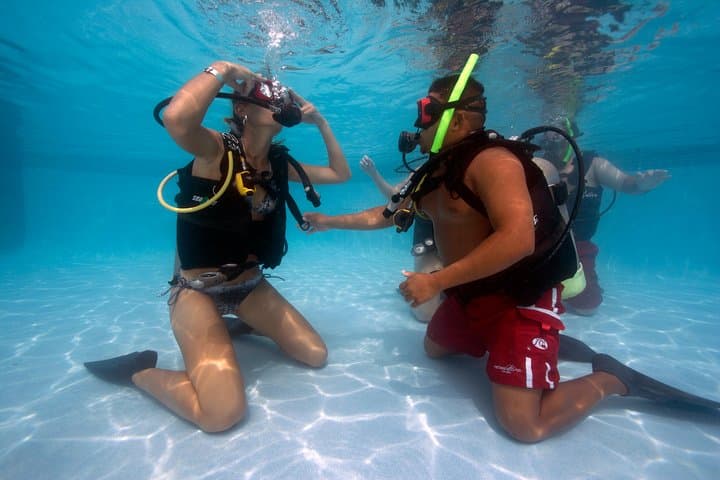 Introductory Diving in Aruba photo highlight 4
