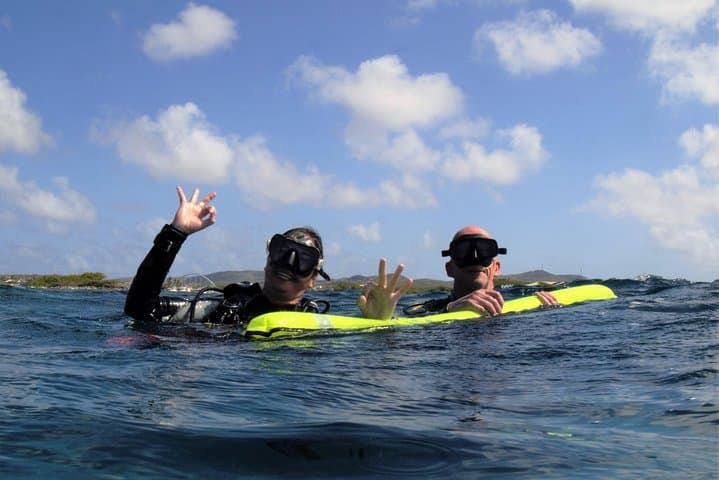 Aruba 2-Tank guided Dive for certified divers with rental equipment photo highlight 5