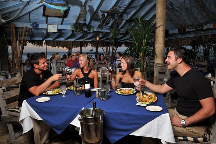 Aruba Sunset Cruise and Seaside Dinner photo highlight 1