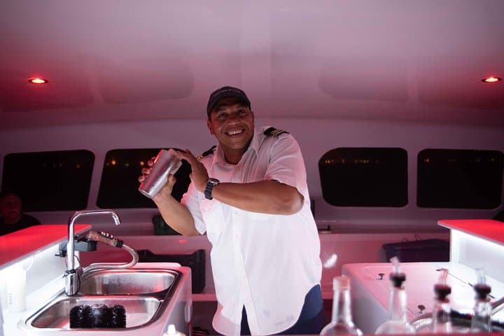 Aruba Sunset Sail with Appetizers and Open Bar photo highlight 10