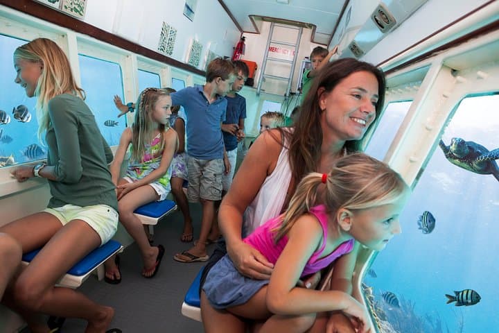Semi-Submarine Expedition in Aruba photo highlight 2