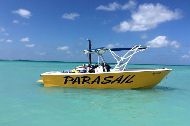 Aruba Parasailing Adventure photo highlight 3