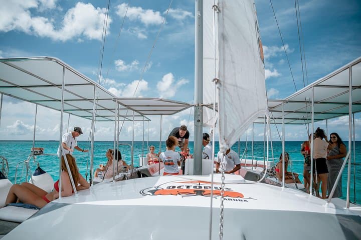 Half-Day Aruba Special Champagne Brunch Cruise photo highlight 23