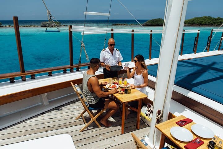 Luxury Lagoon Cruise in Aruba photo highlight 2