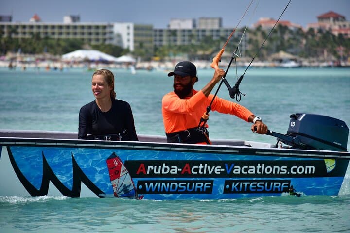 Private Kitesurfing Lesson in Aruba photo highlight 2