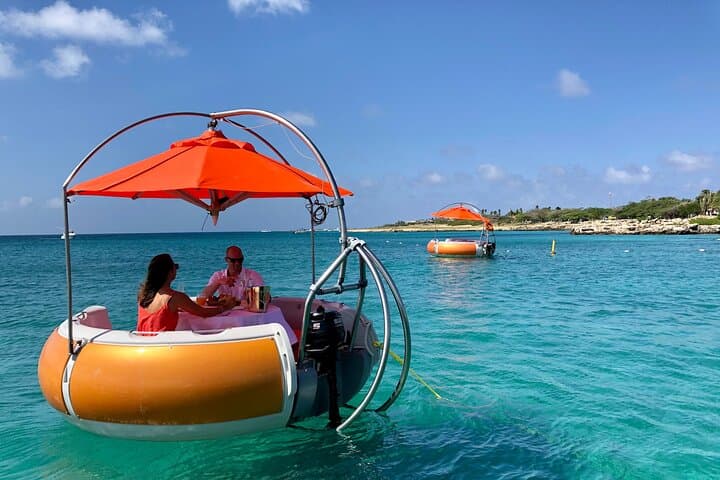 Private Aqua Donut Island Dinner in Aruba with Pick-Up photo highlight 5