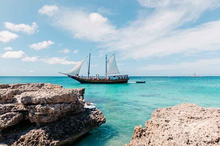 Jolly Pirate Afternoon Sail and Snorkel Cruise in Aruba photo highlight 4