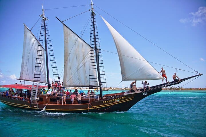 Jolly Pirate Morning Sail and Snorkel Cruise in Aruba photo highlight 2