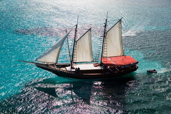 Jolly Pirate Morning Sail and Snorkel Cruise in Aruba photo highlight 12