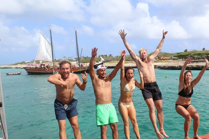 Jolly Pirate Morning Sail and Snorkel Cruise in Aruba photo highlight 6