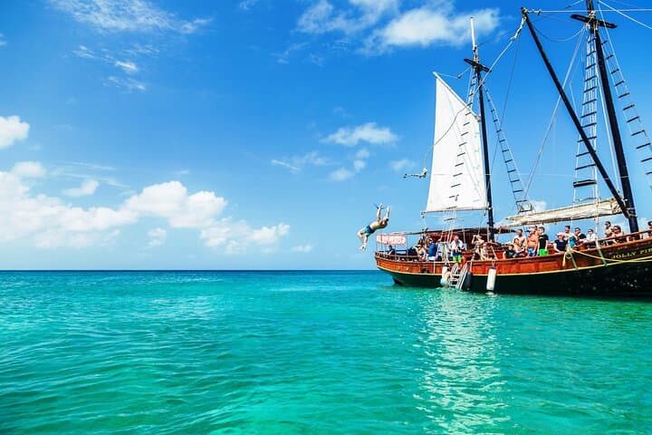 Jolly Pirate Morning Sail and Snorkel Cruise in Aruba photo highlight 13