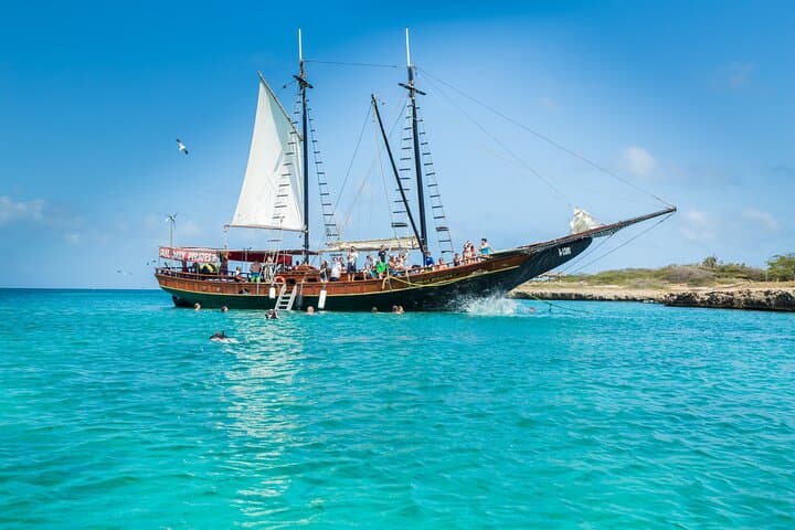 Jolly Pirate Morning Sail and Snorkel Cruise in Aruba photo highlight 18