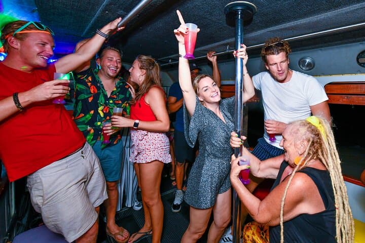 Nightlife Barhopping Tour with DJ and Dancing on Party Bus in Aruba photo highlight 16