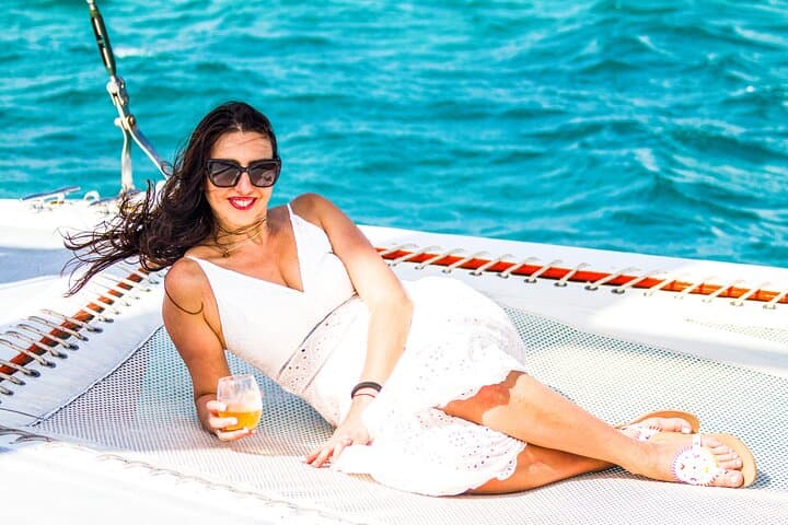 Half-Day Aruba Special Champagne Brunch Cruise photo highlight 10