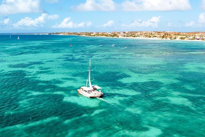 Half-Day Aruba Special Champagne Brunch Cruise photo highlight 4
