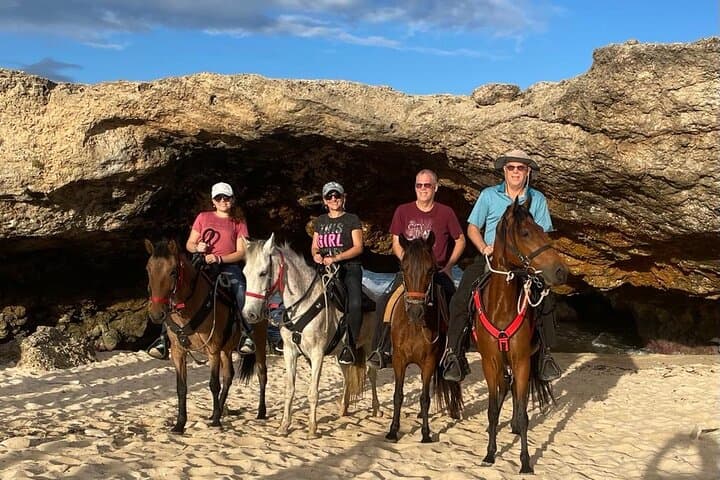 2-Hour Horseback Riding Tour to Little Natural Bridge in Aruba photo highlight 3