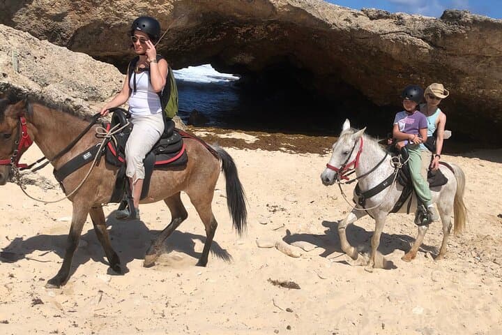 2-Hour Horseback Riding Tour to Little Natural Bridge in Aruba photo highlight 12