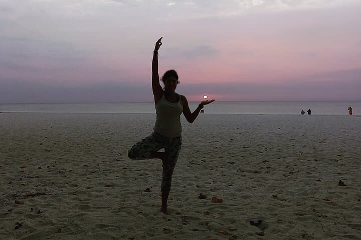 Yoga Class and Wine in Eagle Beach photo highlight 8