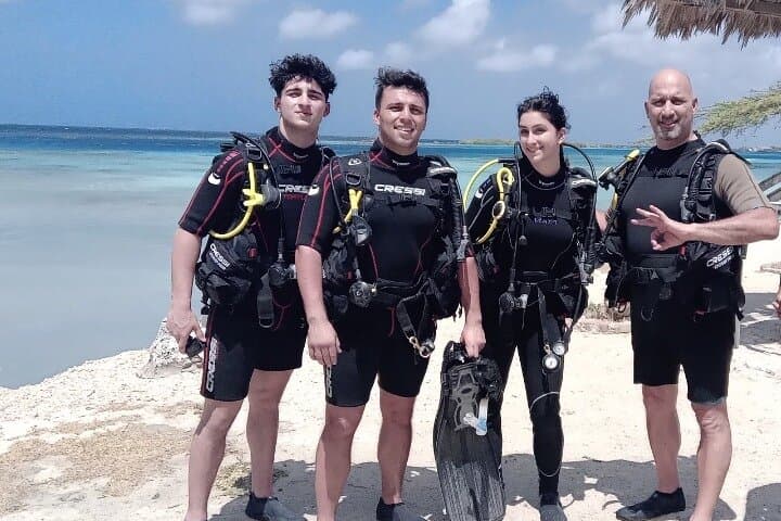 Aruba PADI Discover Scuba Diving Program Non Certified Divers photo highlight 10