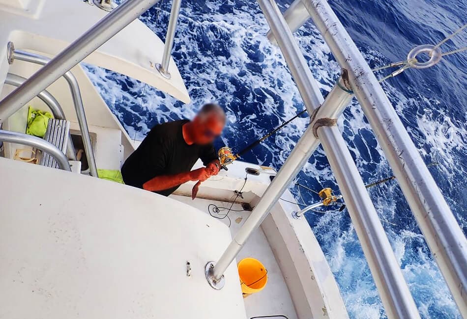 40 FT HATTERAS Sportfishing Dual Cabin Motor Yacht photo highlight 19