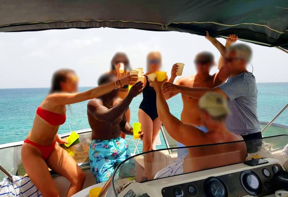 44 Ft Luxury Motor Yacht photo highlight 21