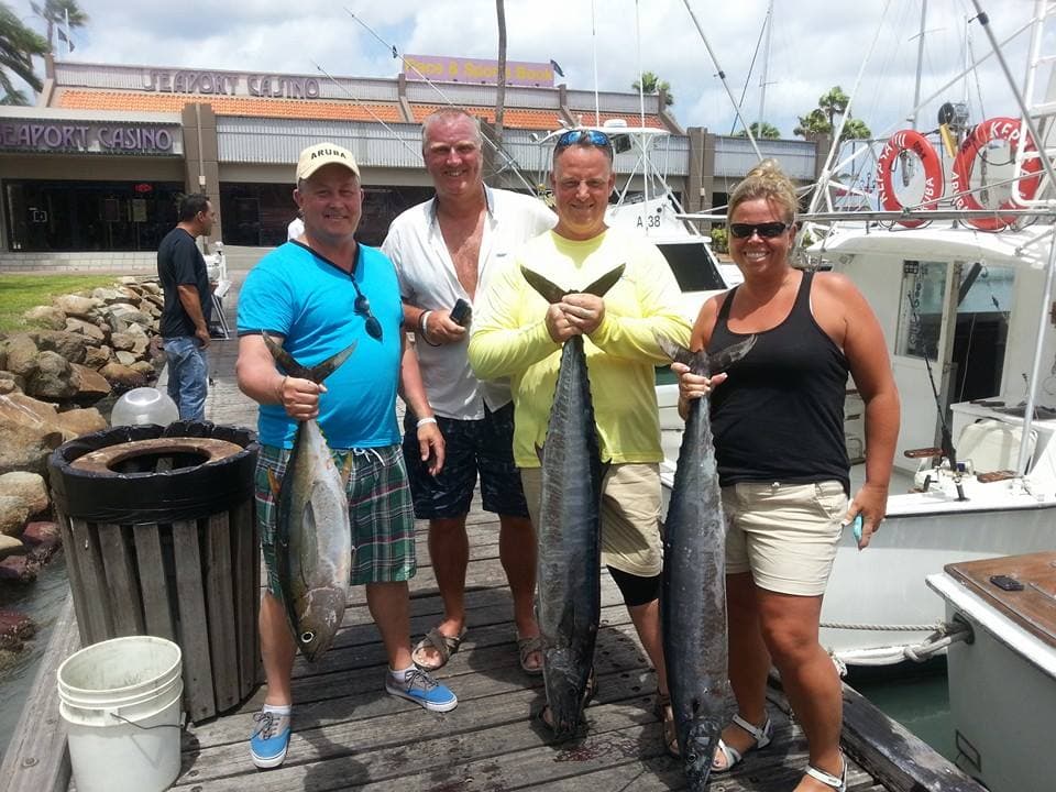 42FT HATTERAS MAHI MAHI photo highlight 9