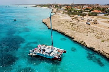 Aruba Lunch & Snorkel Sail in destination